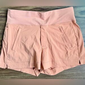 ATHLETA Trekkie North shorts